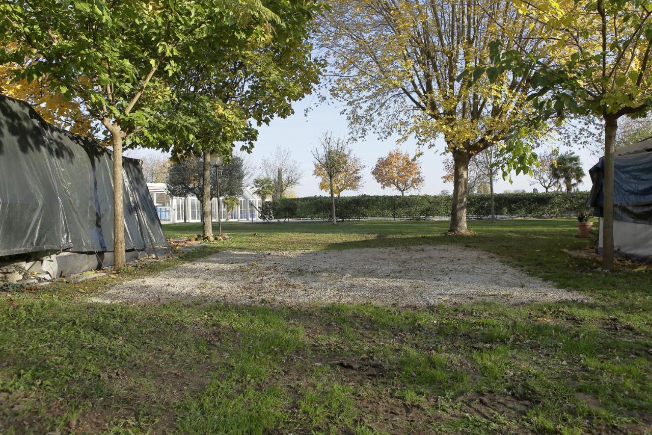 Camping Da Giovanni Песк'єра-дель-Гарда Екстер'єр фото